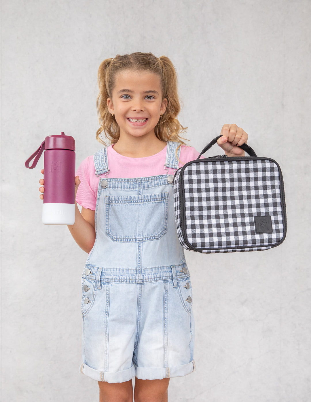 MontiiCo Medium Lunch Bag and Bottle Set - Black Gingham