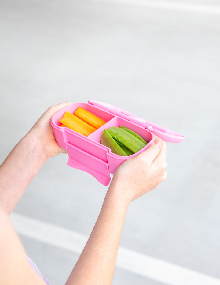 MontiiCo Snack Lunch Box - Floss open lunch box with compartments and snacks
