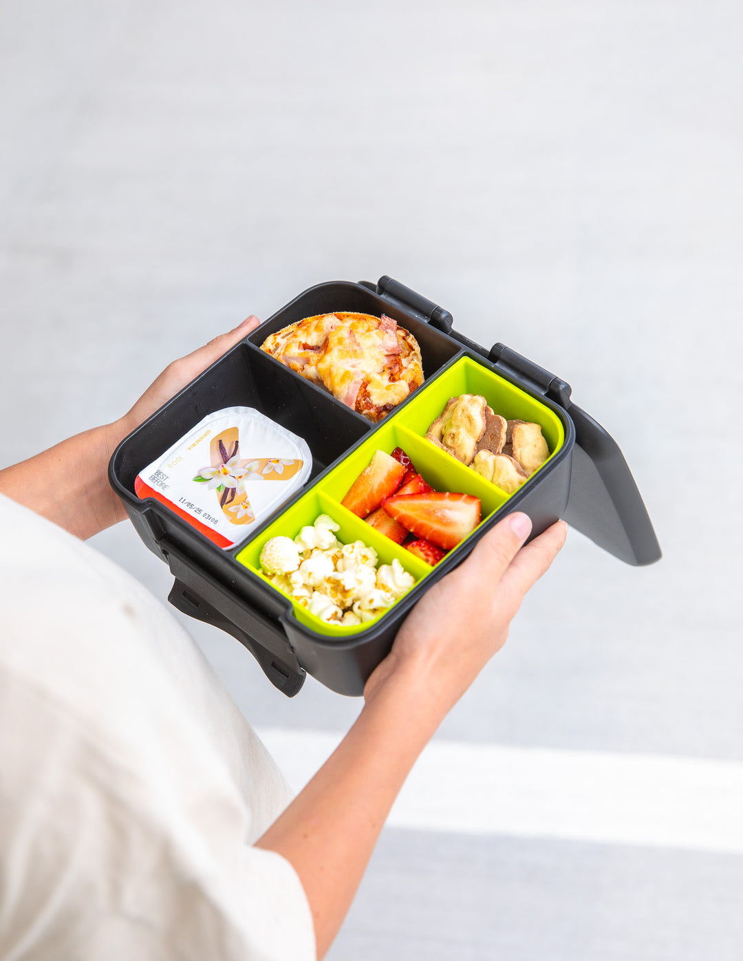MontiiCo Bite Tray - Matcha