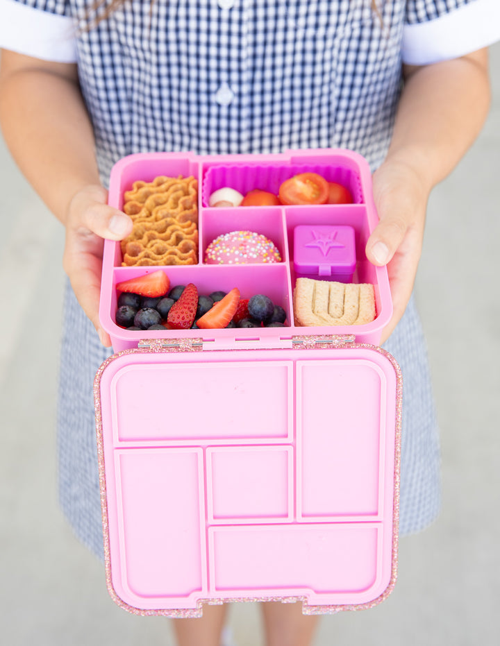 Lunch Punch Sandwich Cutters - Rainbows