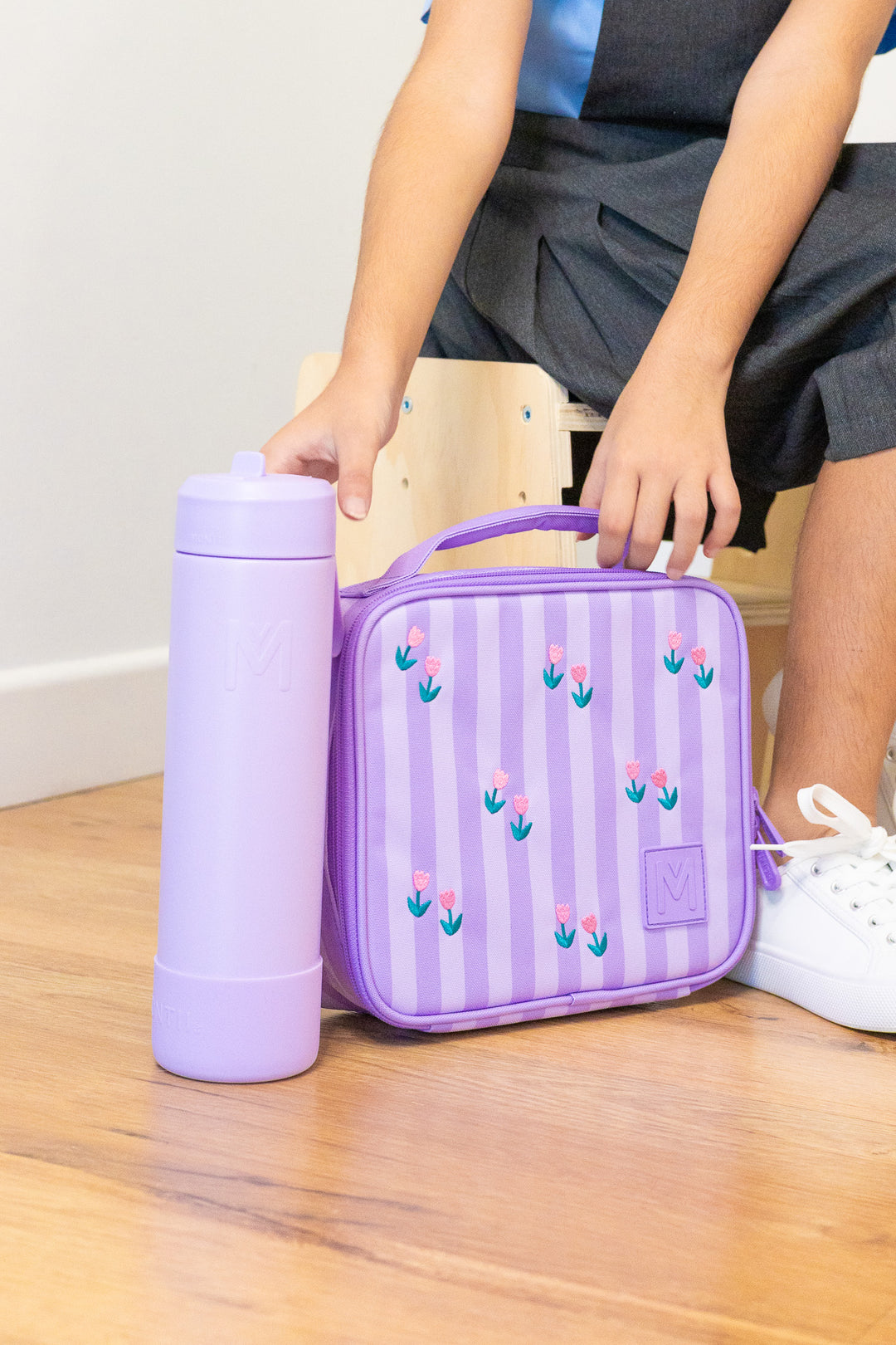 MontiiCo Medium Insulated Lunch Bag - Tiny Tulips