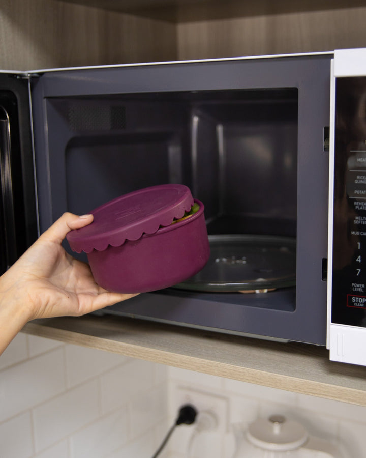 MontiiCo Silicone Scallop Bowl - Ruby