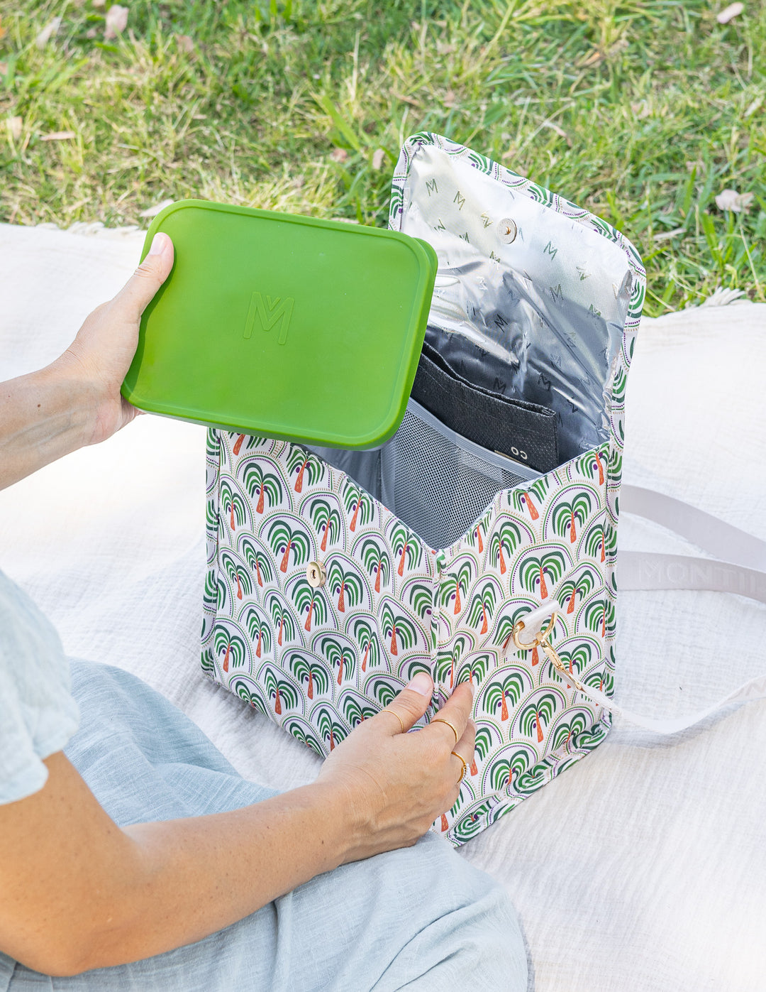 MontiiCo Multiway Lunch Box - Pickle