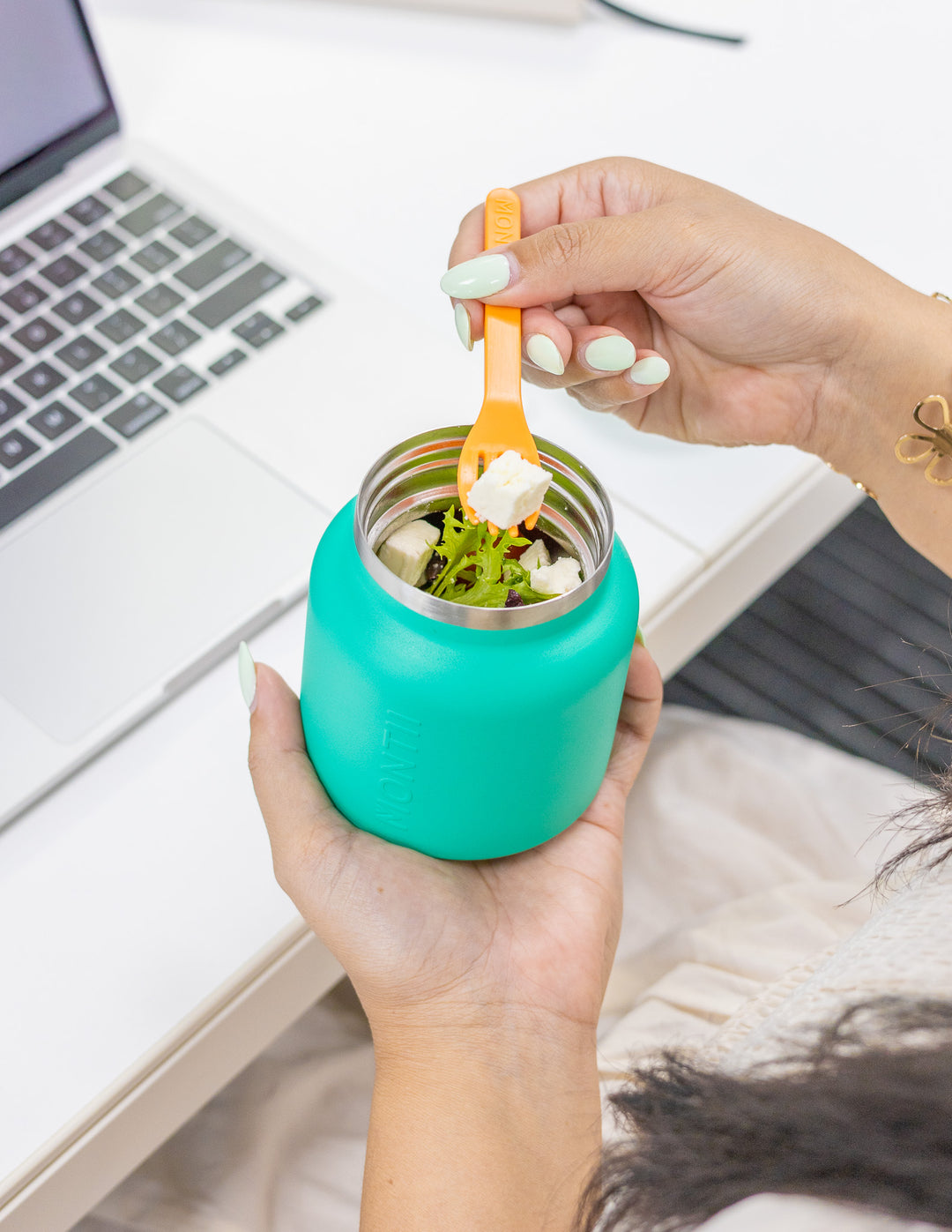 Insulated lunch pot designed to keep food hot or cold while on the move
