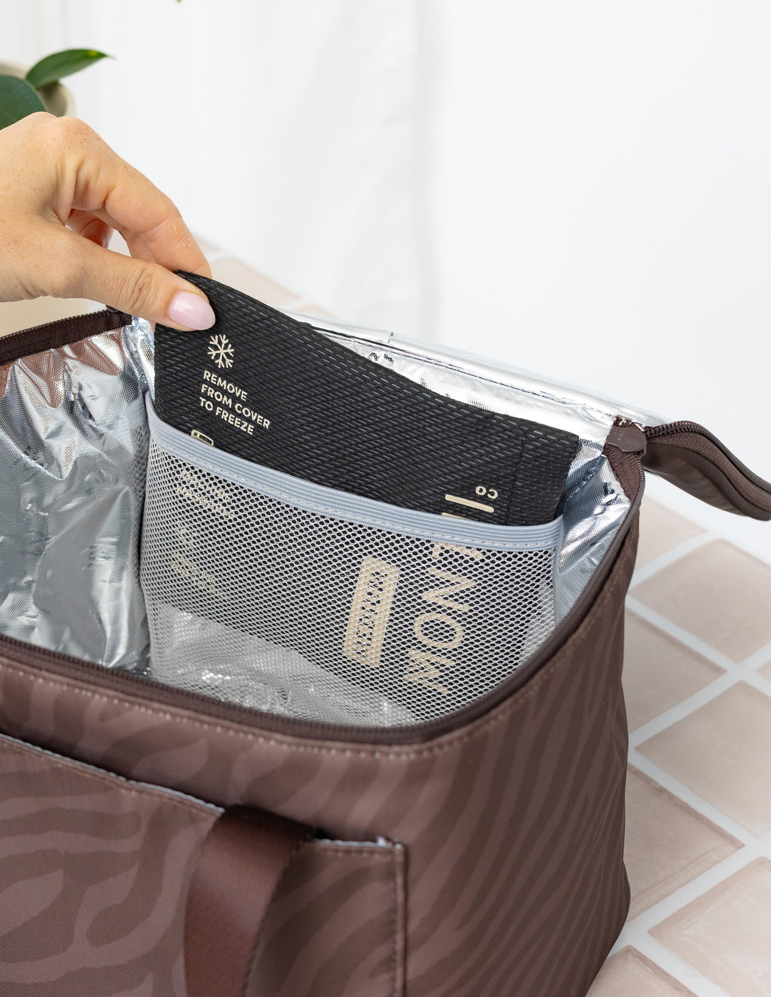 MontiiCo Insulated Cooler Bag - Zebra with ice pack inside