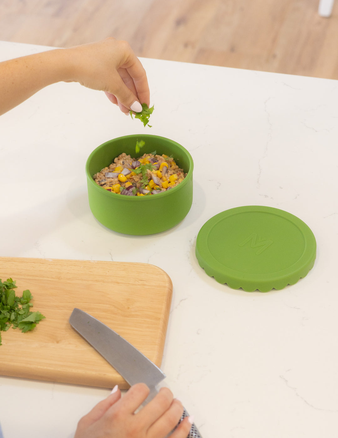 MontiiCo Silicone Scallop Bowl - Pickle