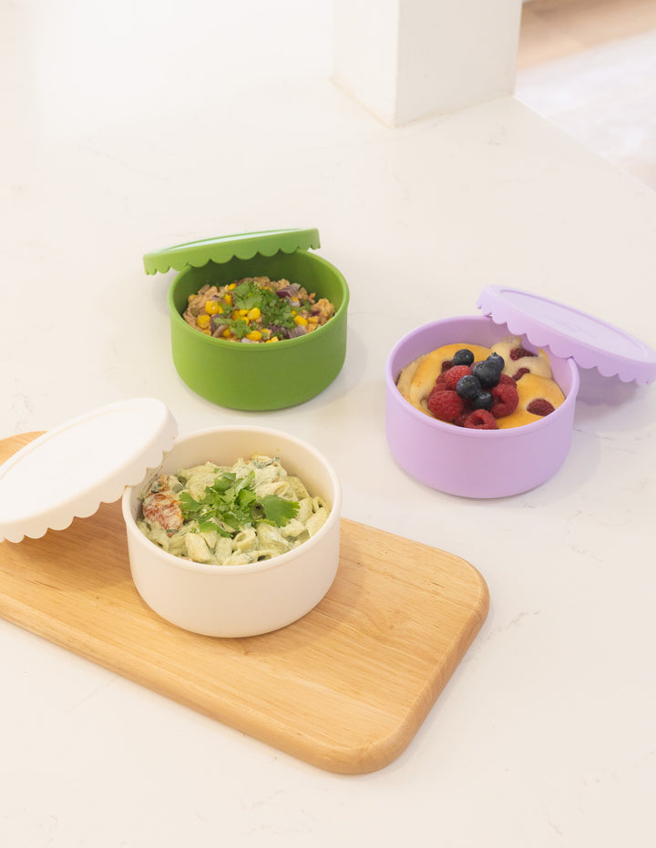 MontiiCo Silicone Scallop Bowl - Pickle