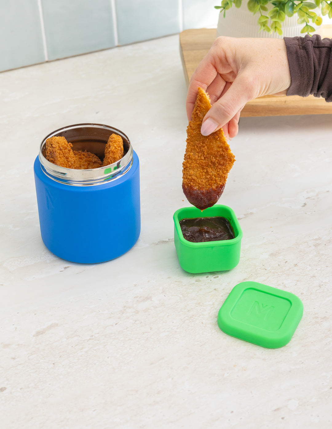 MontiiCo Silicone Sauce Tub - Apple